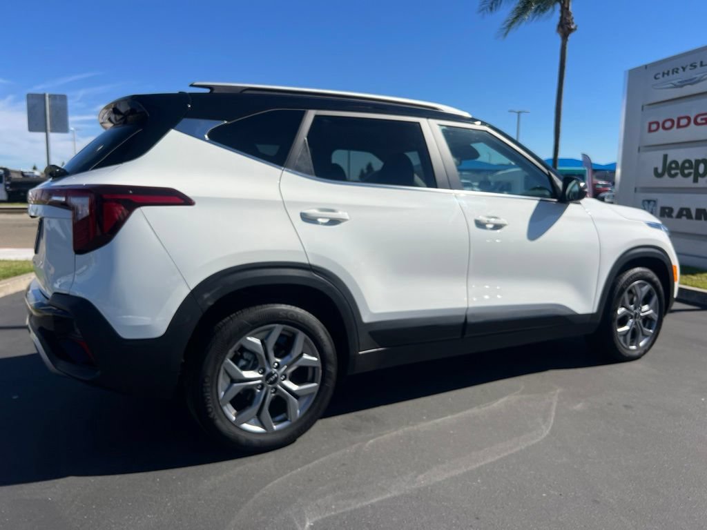 Used 2024 Kia Seltos S FWD image 16