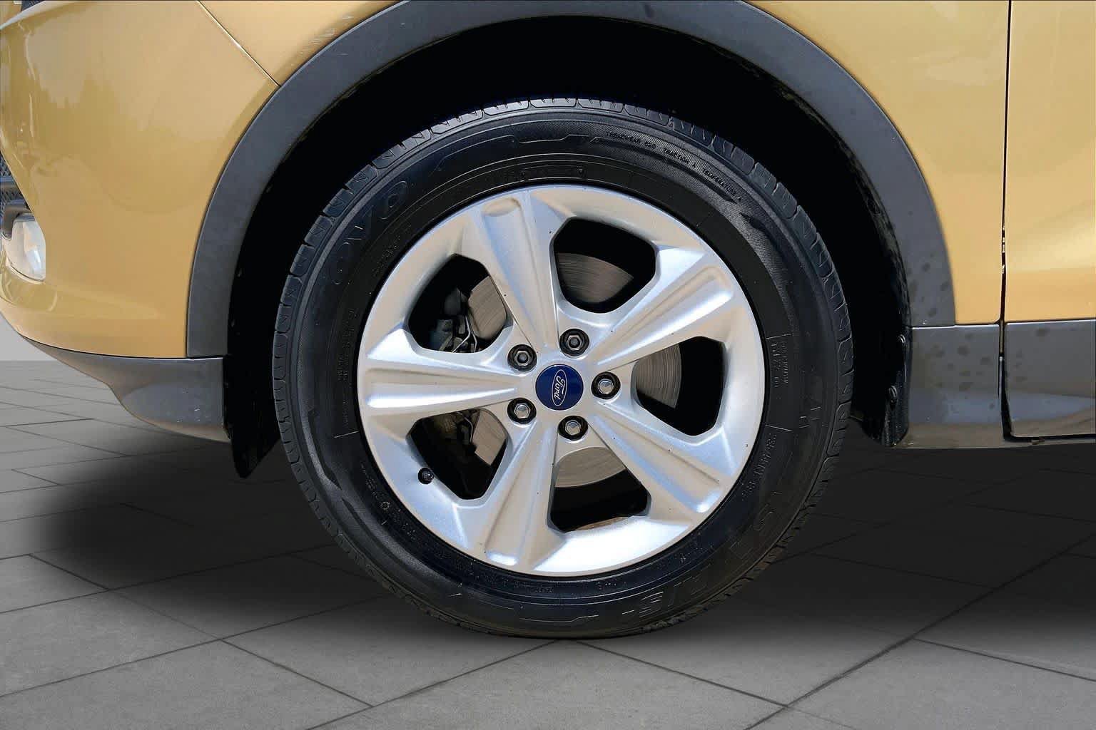Used 2014 Ford Escape SE FWD image 11