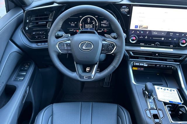 New 2026 Lexus TX 500h AWD image 12