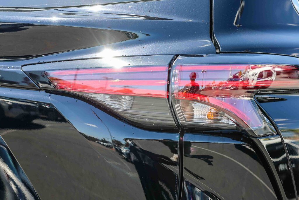 Certified 2023 Toyota Sienna XSE w/ XSE Plus Package AWD/4WD image 26