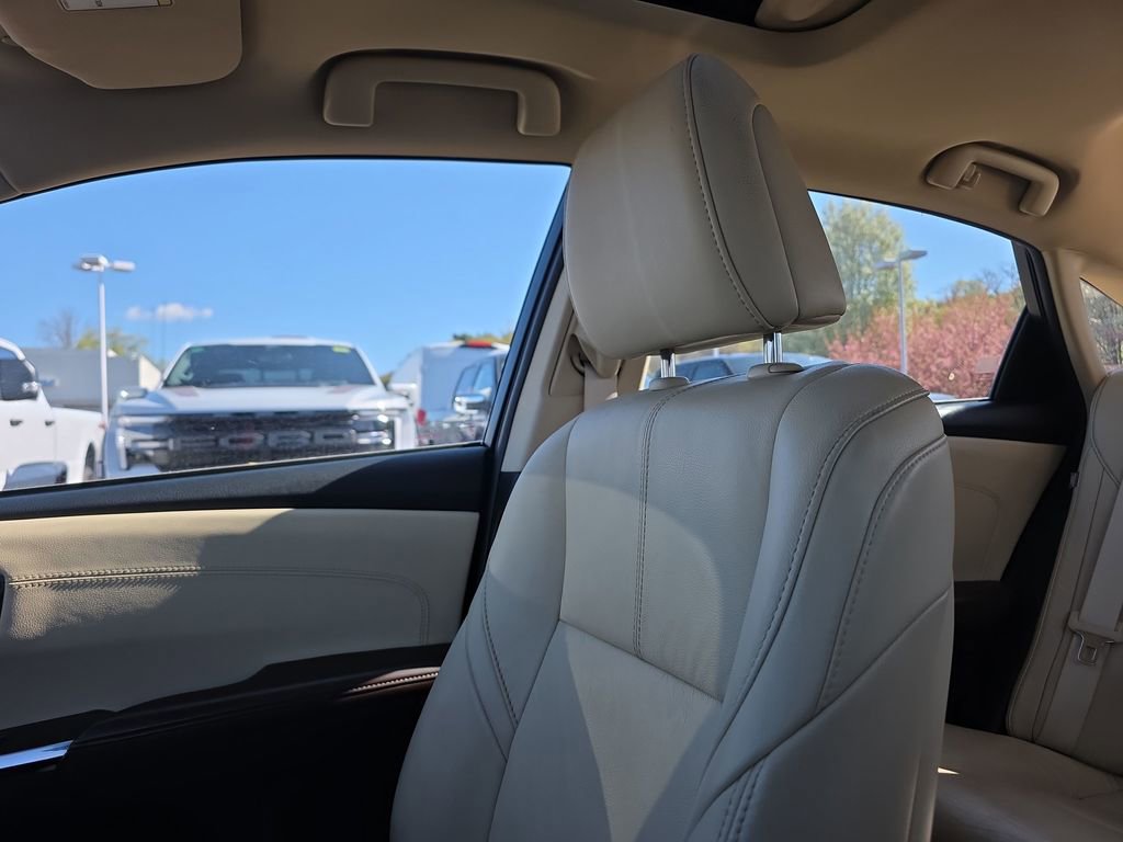 Used 2015 Toyota Avalon XLE Premium FWD image 41