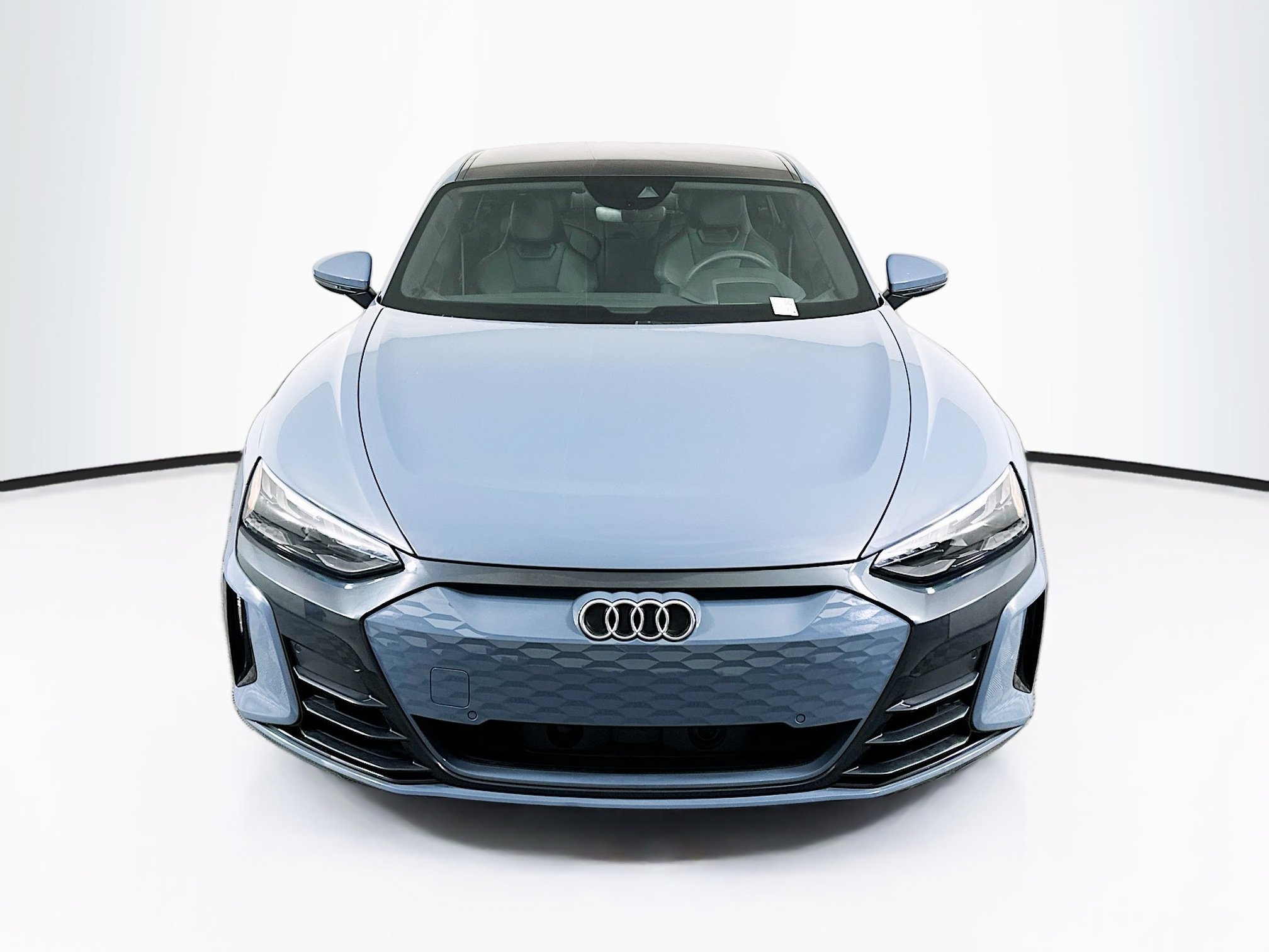 Used 2023 Audi e-tron GT Premium Plus AWD/4WD image 2