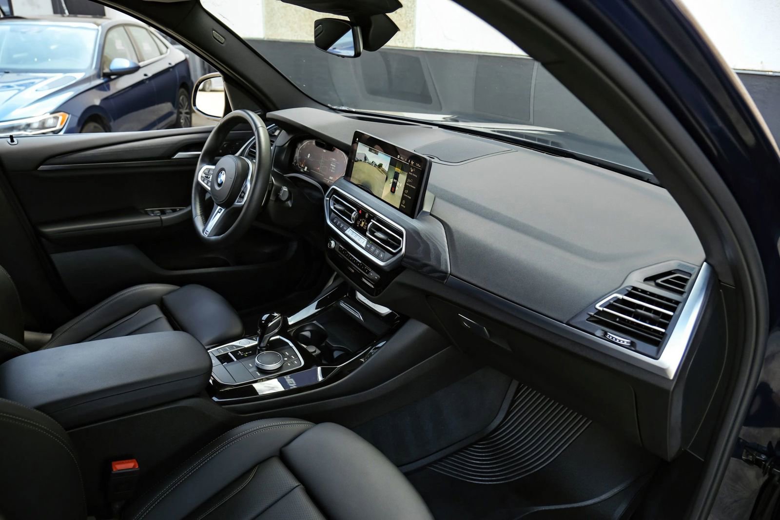 Used 2023 BMW X3 sDrive30i w/ M Sport Package RWD image 17