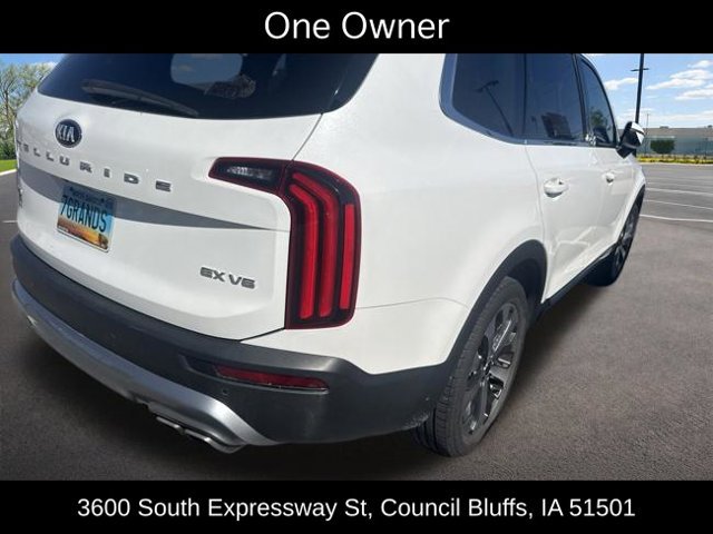 Used 2020 Kia Telluride EX w/ EX Premium Package AWD/4WD image 5