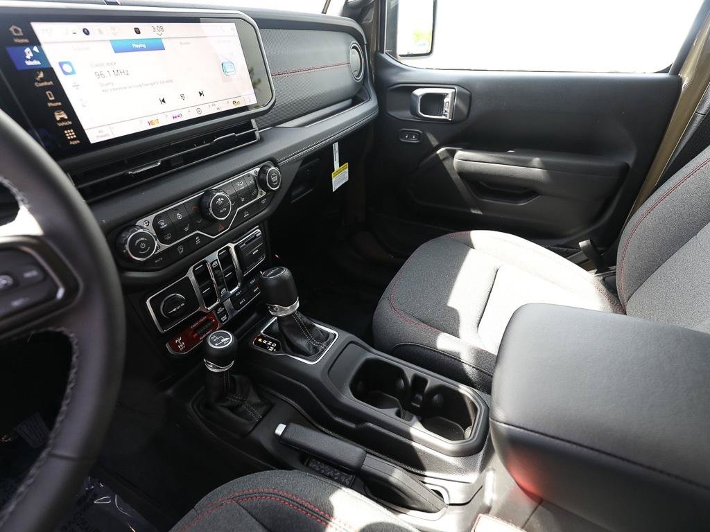 New 2026 Jeep Gladiator Rubicon AWD/4WD image 19