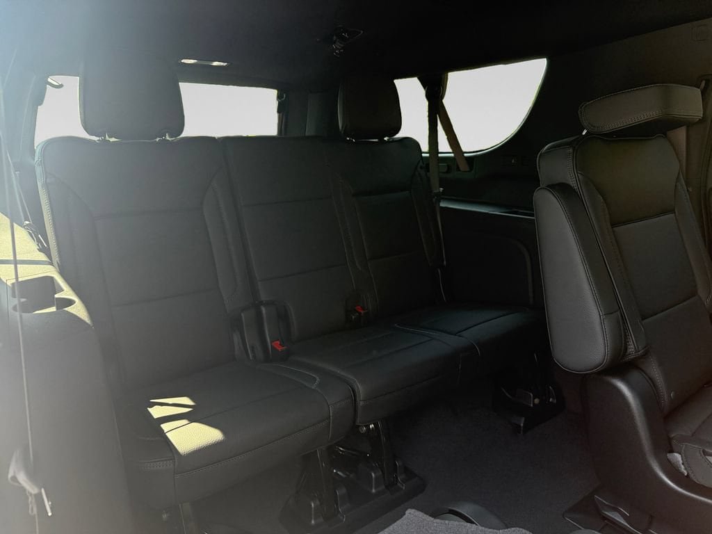 New 2026 GMC Yukon XL Denali AWD/4WD image 16