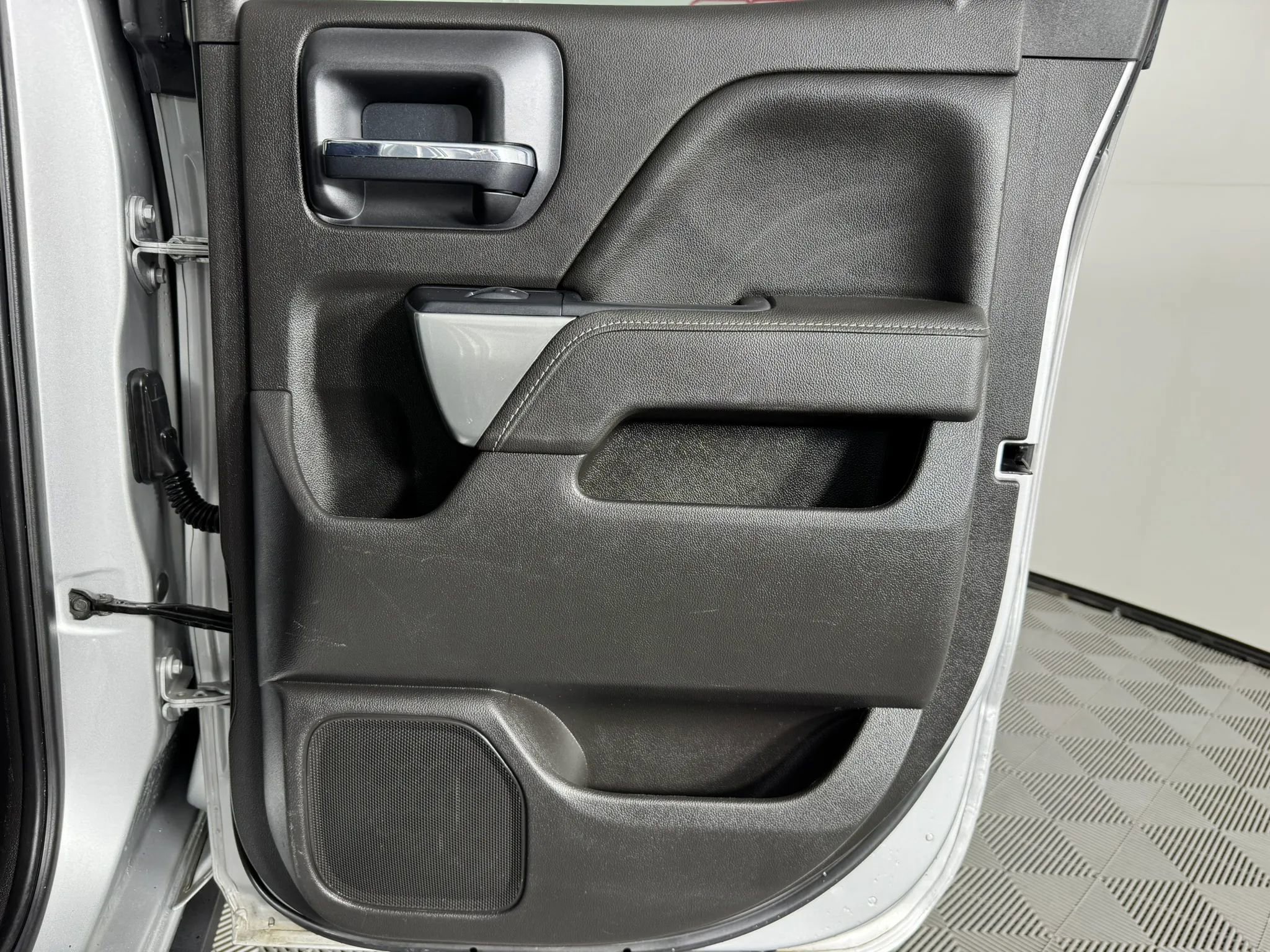 Used 2016 Chevrolet Silverado 1500 LT w/ All Star Edition image 40