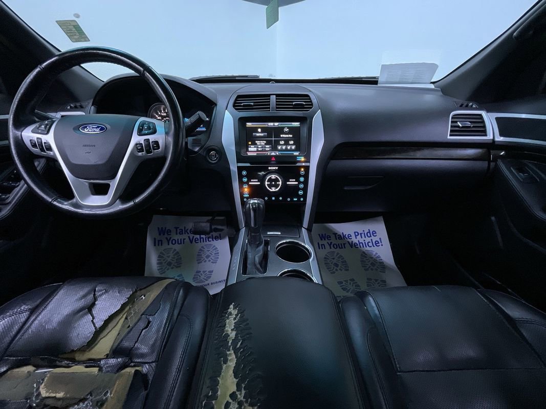 Used 2012 Ford Explorer Limited image 17