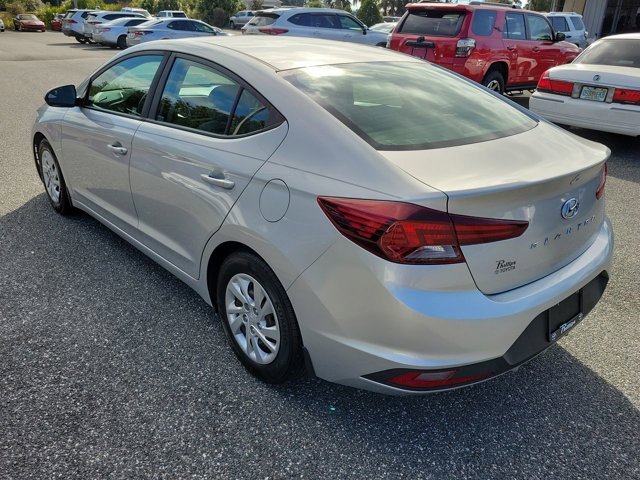 Used 2019 Hyundai Elantra SE image 12