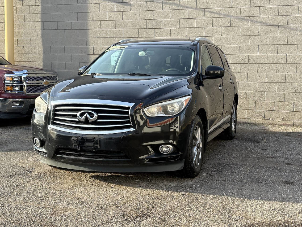 Used 2014 INFINITI QX60 AWD w/ Premium Package image 3