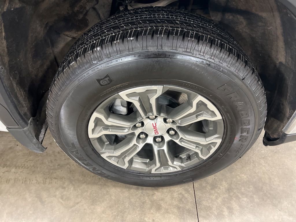 Certified 2024 GMC Sierra 1500 SLT image 19