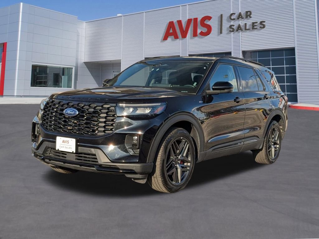Used 2025 Ford Explorer ST-Line w/ ST-Line Street Pack image 1