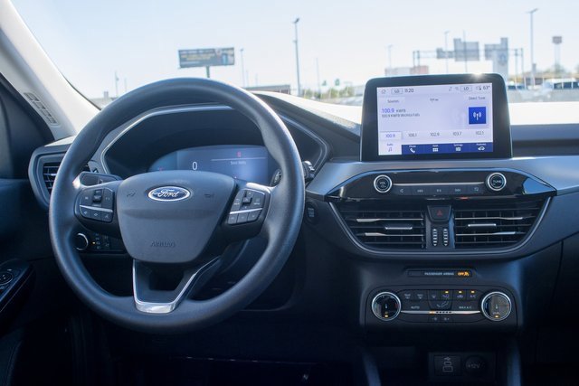 Used 2025 Ford Escape Active image 15