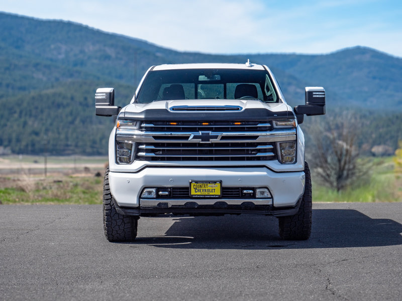 Used 2020 Chevrolet Silverado 3500 High Country AWD/4WD image 2