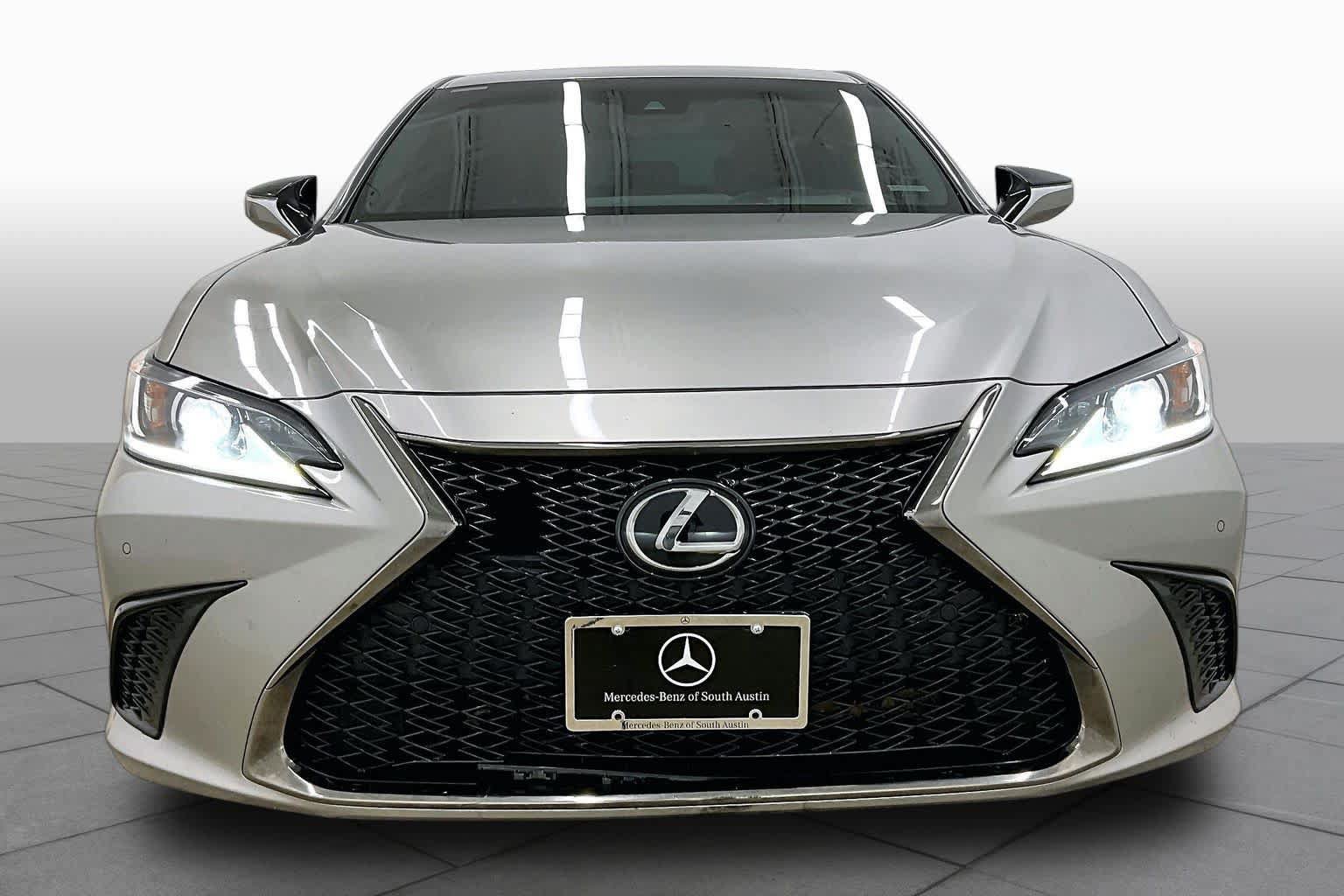 Used 2021 Lexus ES 350 F Sport w/ Accessory Package 2 FWD image 4