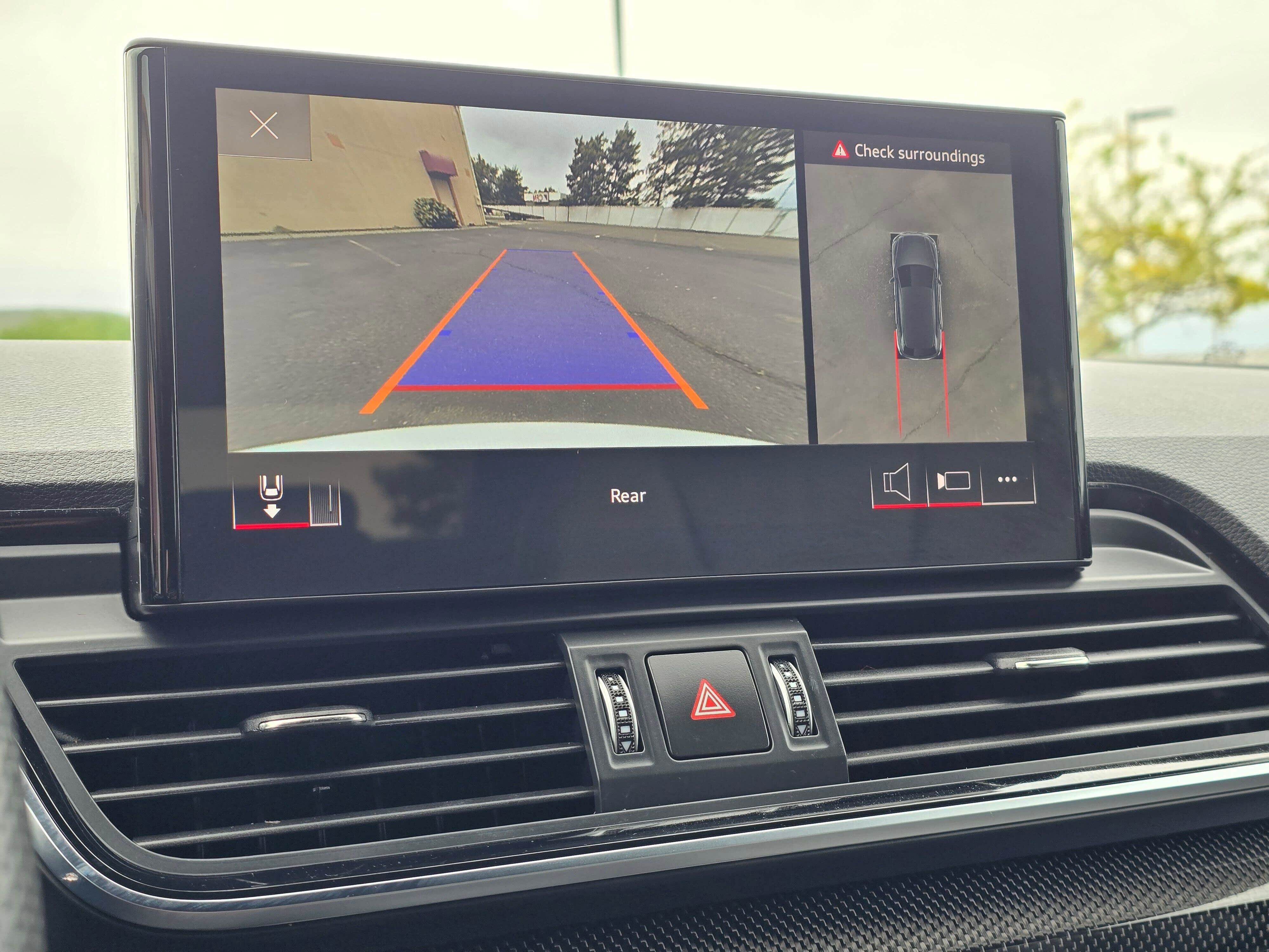 Certified 2023 Audi SQ5 Premium Plus w/ Premium Plus Package AWD/4WD image 20