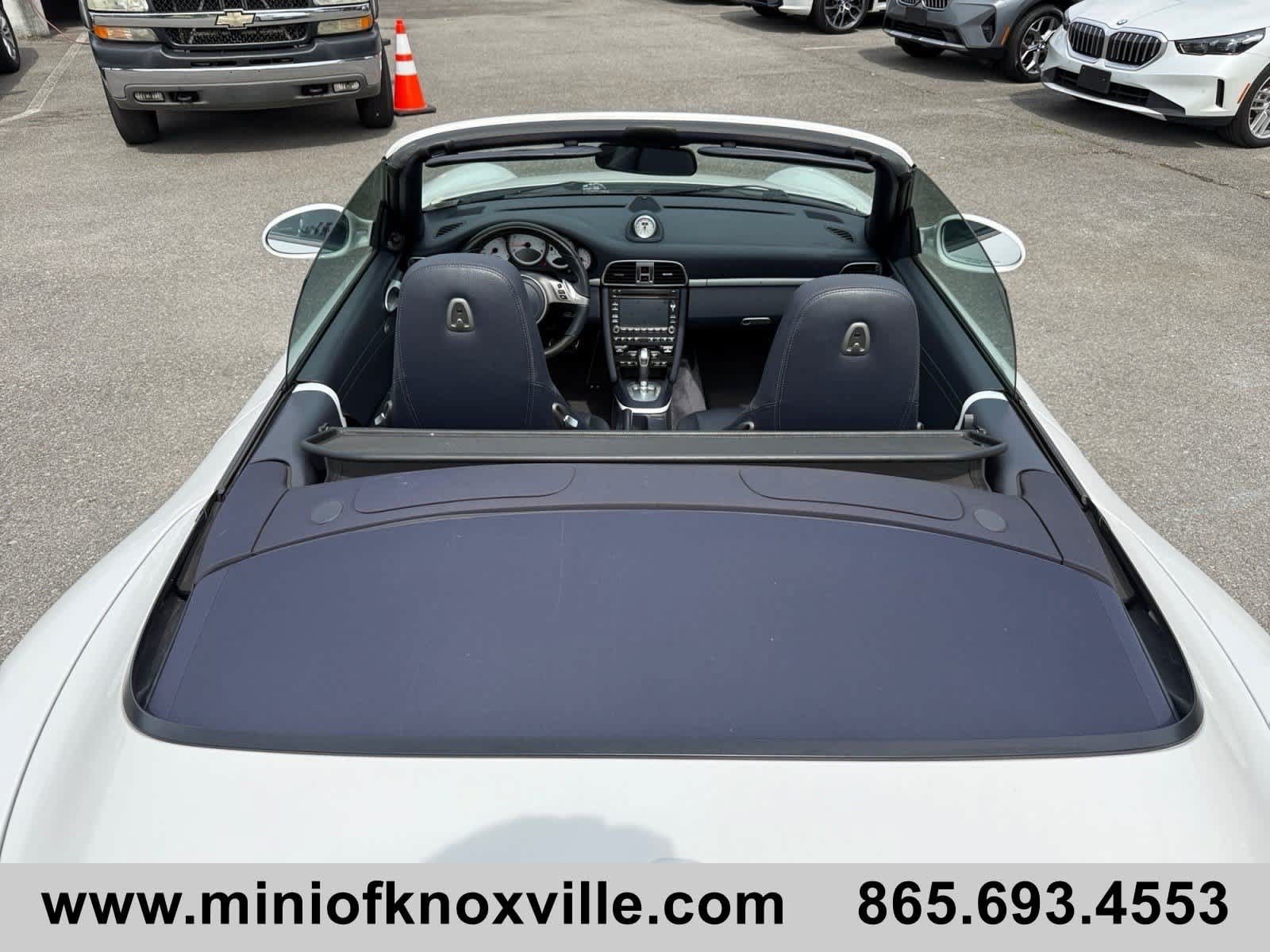 Used 2009 Porsche 911 Carrera 4S AWD/4WD image 28