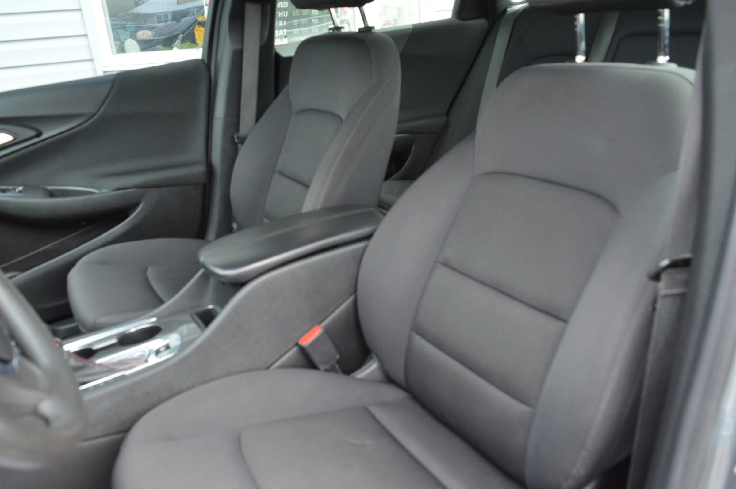 Used 2024 Chevrolet Malibu LT image 10