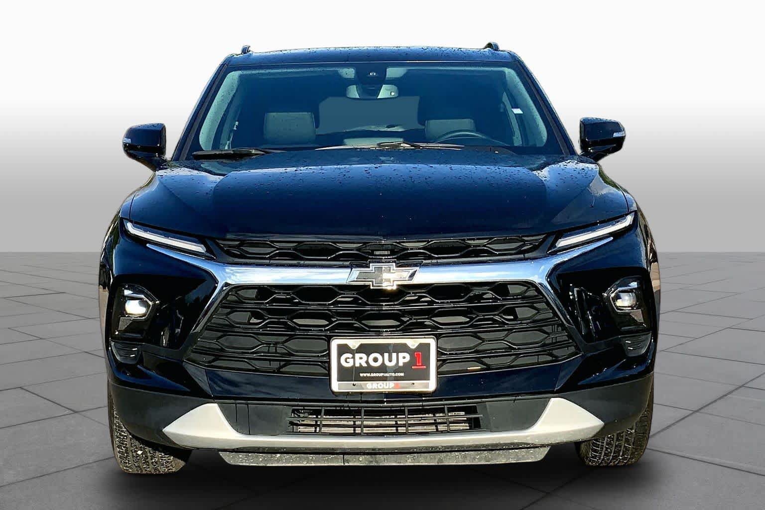 Used 2024 Chevrolet Blazer LT FWD image 4