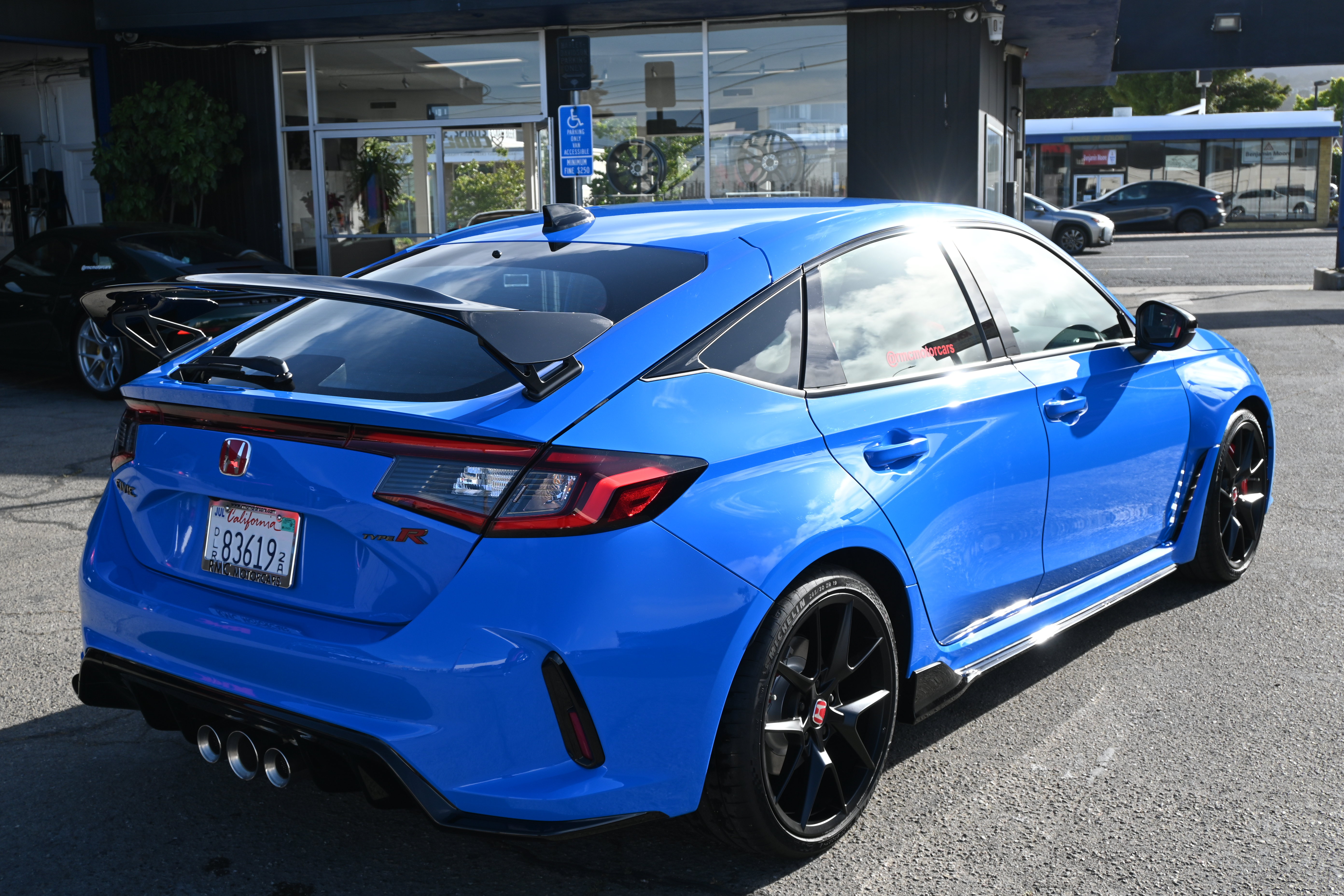 Used 2025 Honda Civic Type R image 4