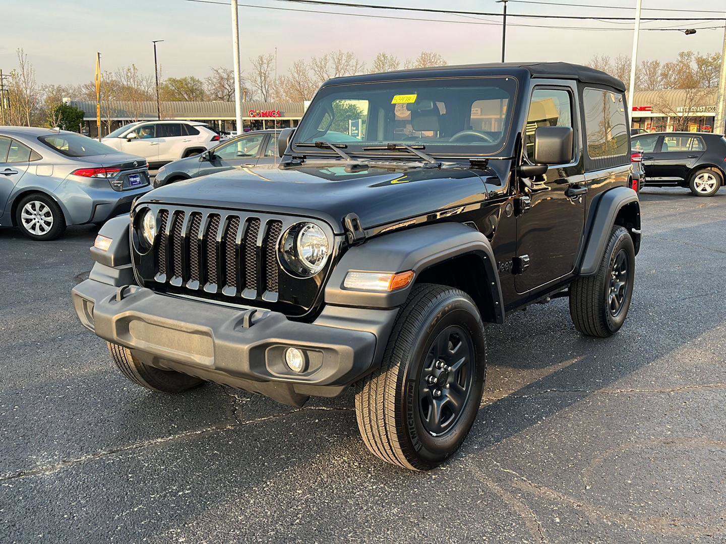 Used 2023 Jeep Wrangler Sport image 4