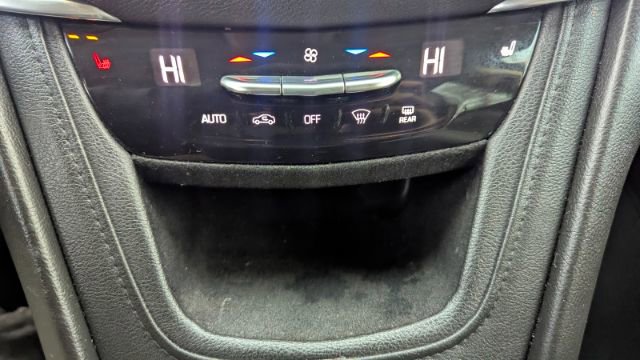 Used 2019 Cadillac XT5 Luxury image 37