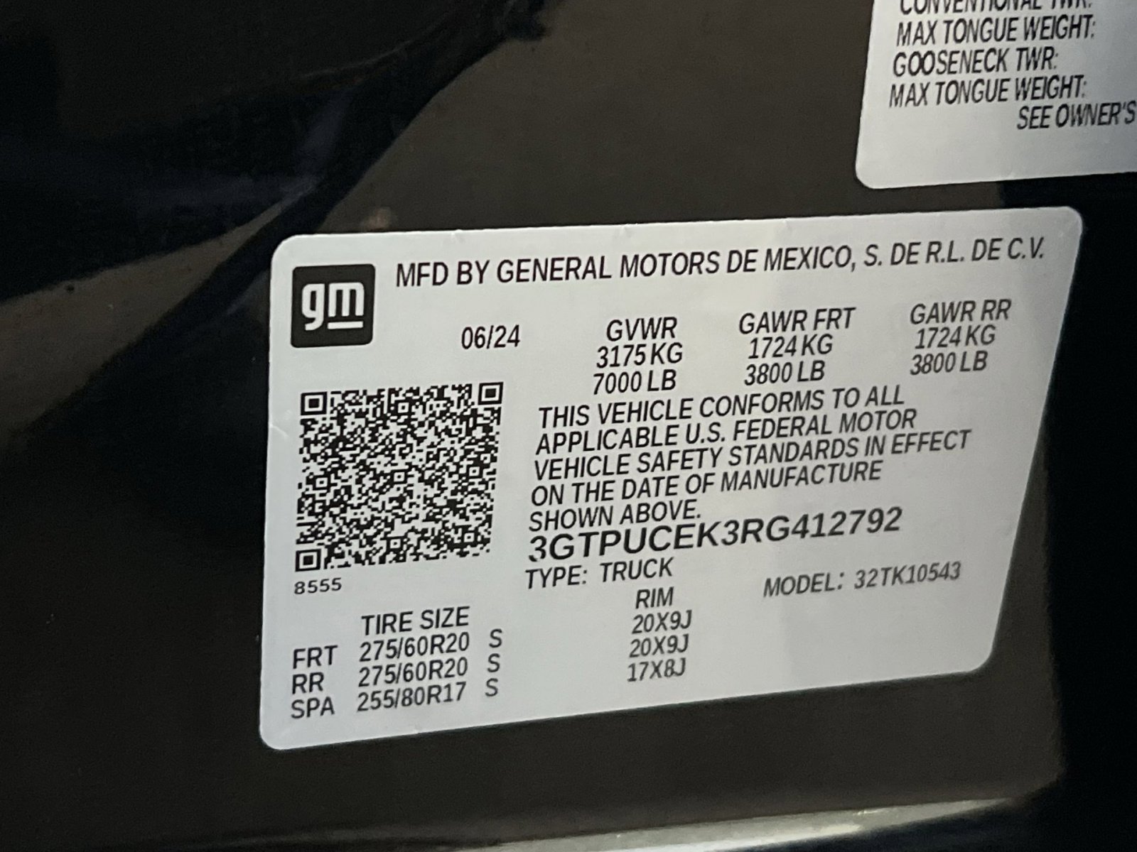 Used 2024 GMC Sierra 1500 Elevation image 28