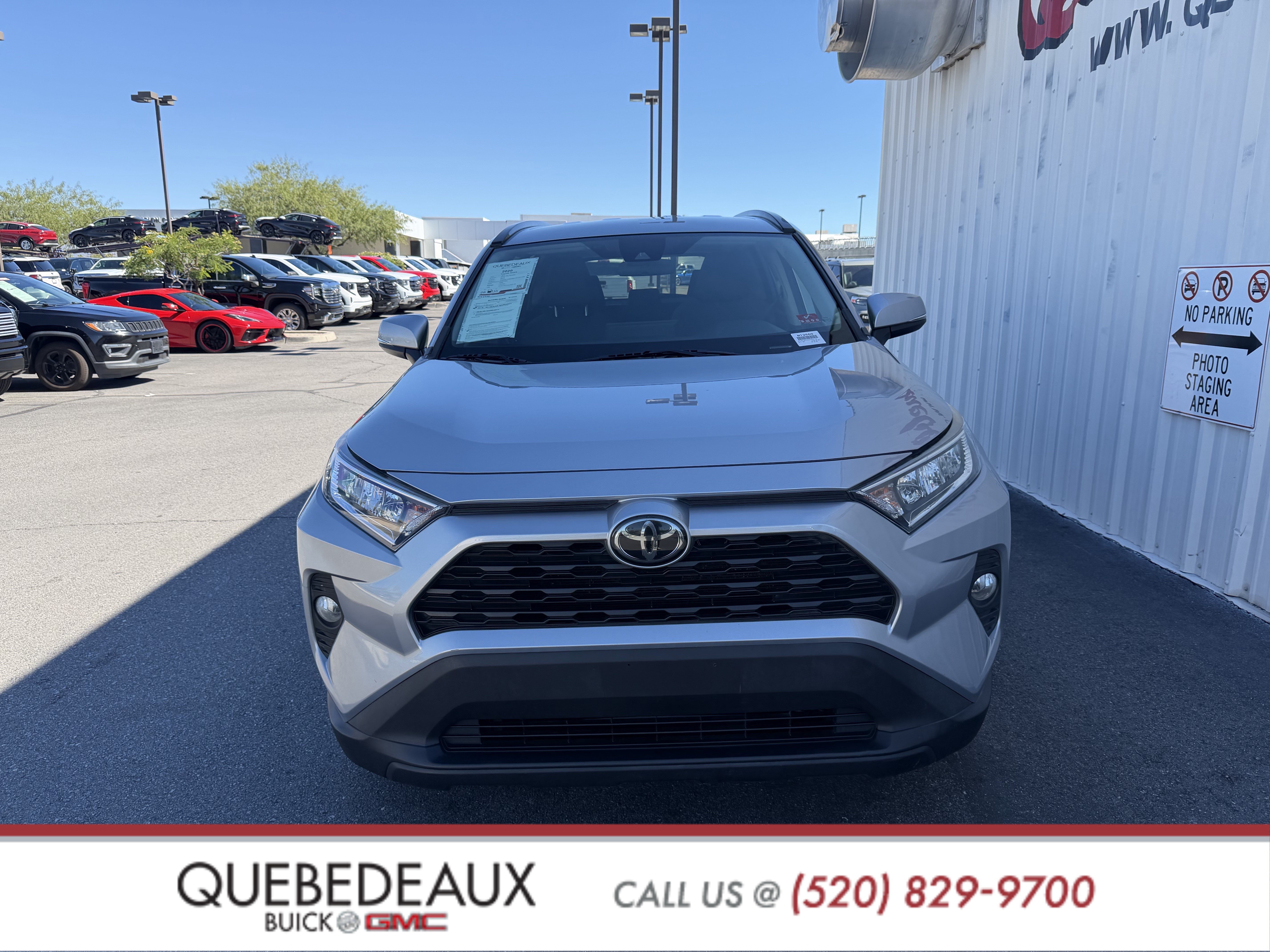Used 2020 Toyota RAV4 XLE FWD image 6
