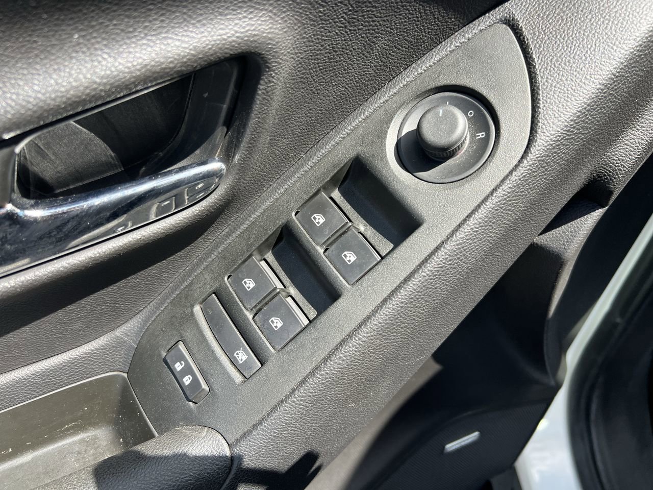 Used 2020 Chevrolet Trax Premier image 15