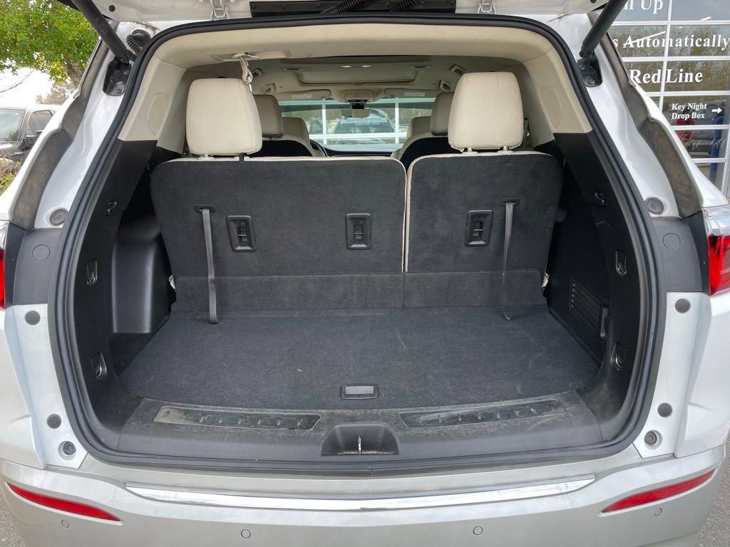 Used 2023 Buick Enclave Premium w/ Experience Buick Package image 7