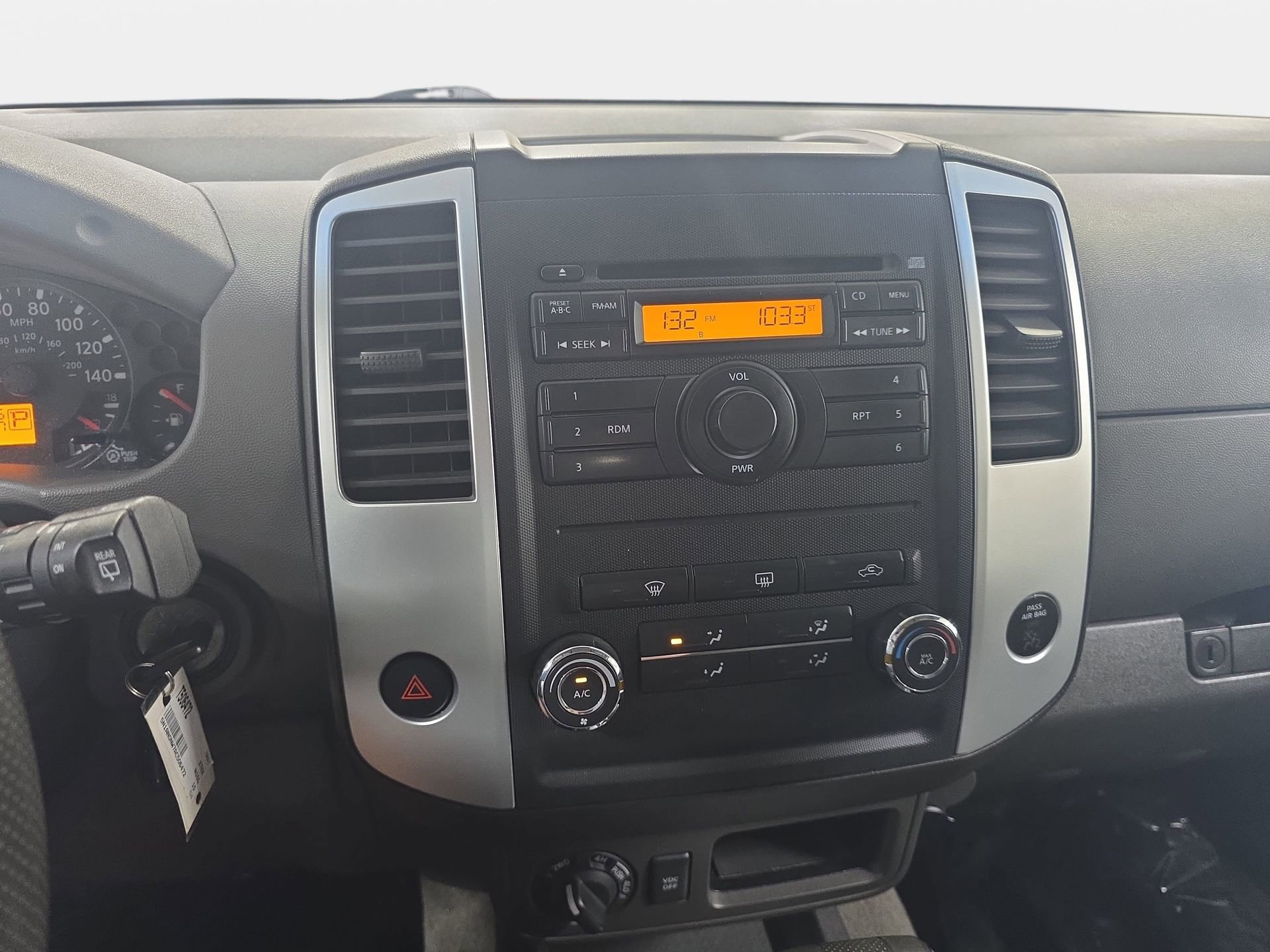 Used 2010 Nissan Xterra S AWD/4WD image 19