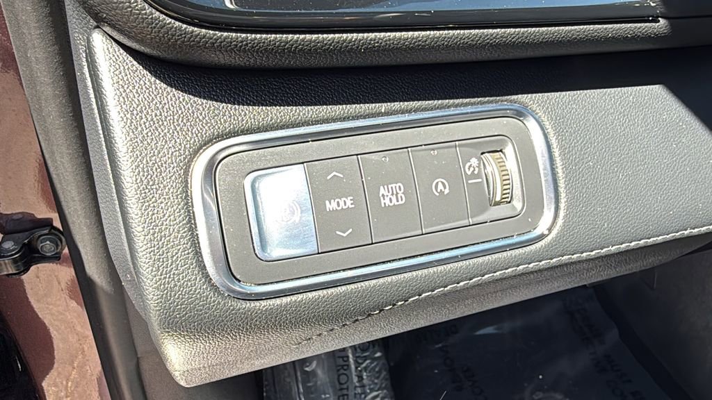 Used 2026 Buick Enclave Avenir w/ Super Cruise Package FWD image 6