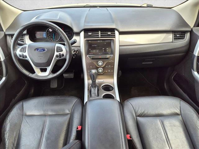 Used 2013 Ford Edge SEL FWD image 16