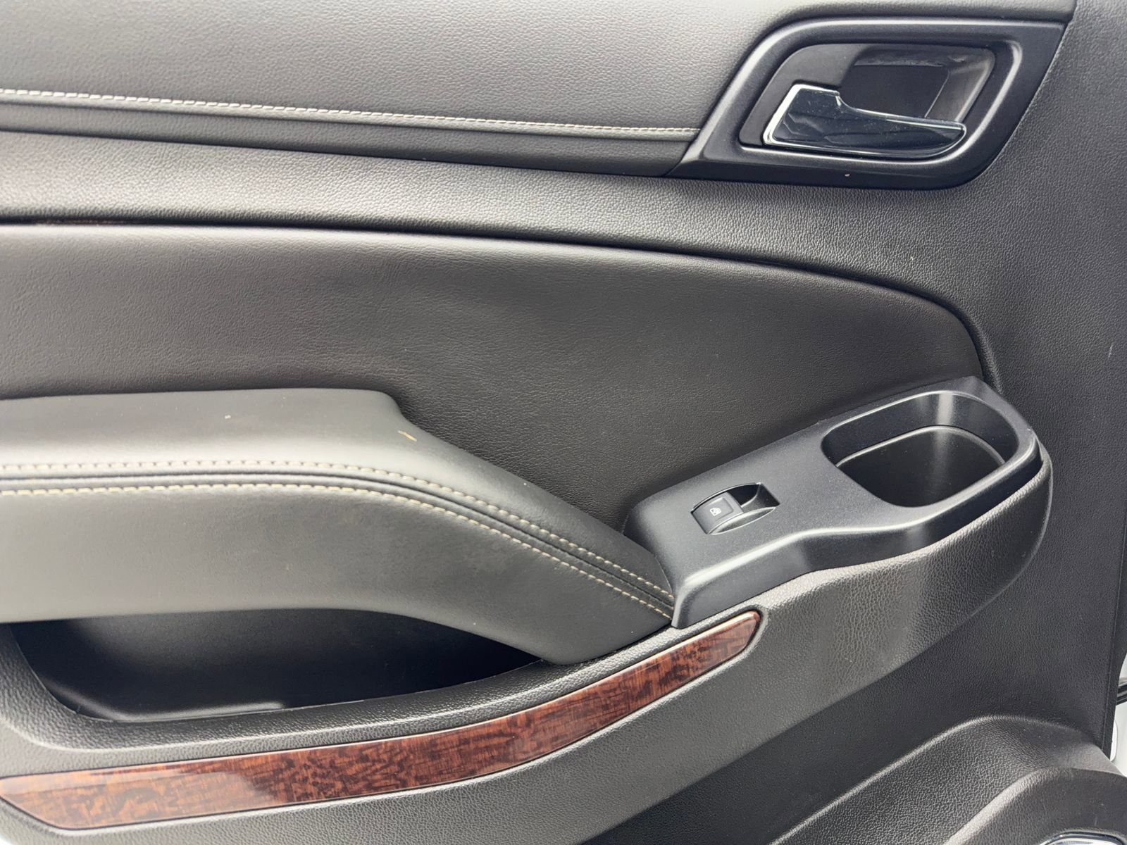 Used 2019 GMC Yukon SLT image 39