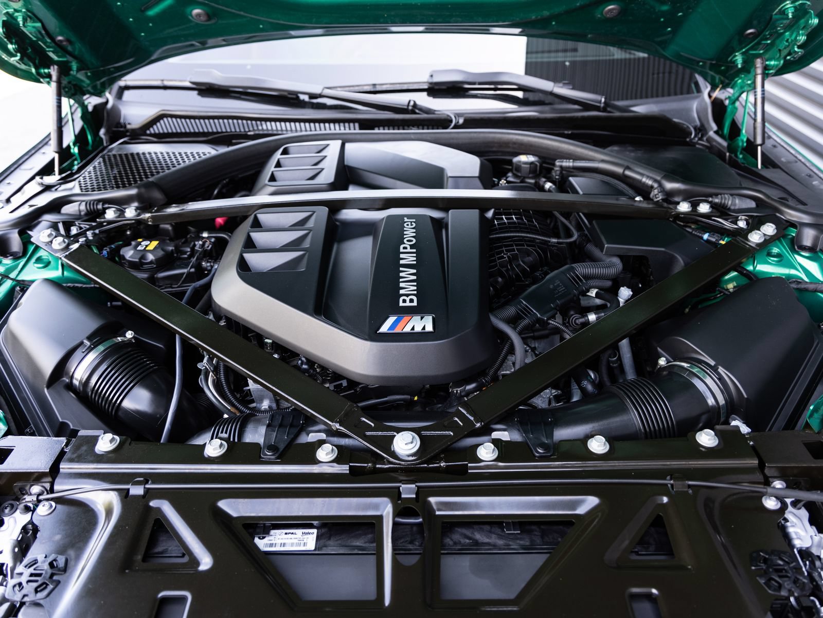 Used 2022 BMW M4 Coupe w/ Executive Package RWD image 30