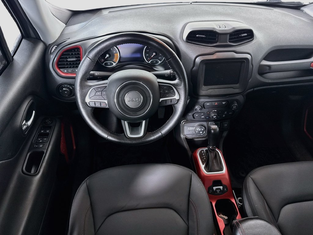 Used 2020 Jeep Renegade Trailhawk w/ Premium Leather Group AWD/4WD image 22