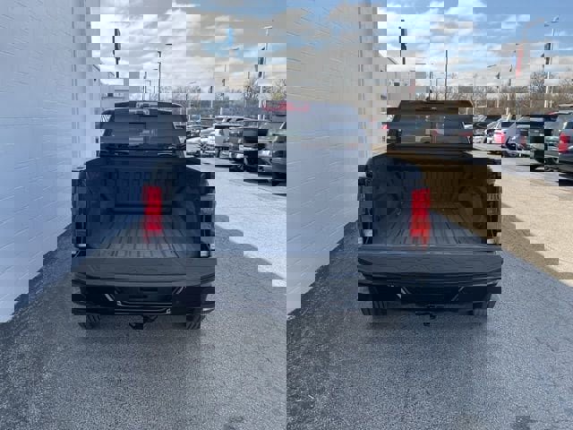 Used 2023 Chevrolet Colorado Trail Boss w/ Technology Package image 8