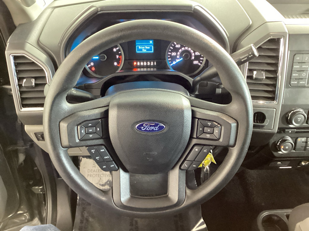 Used 2016 Ford F150 XLT image 22