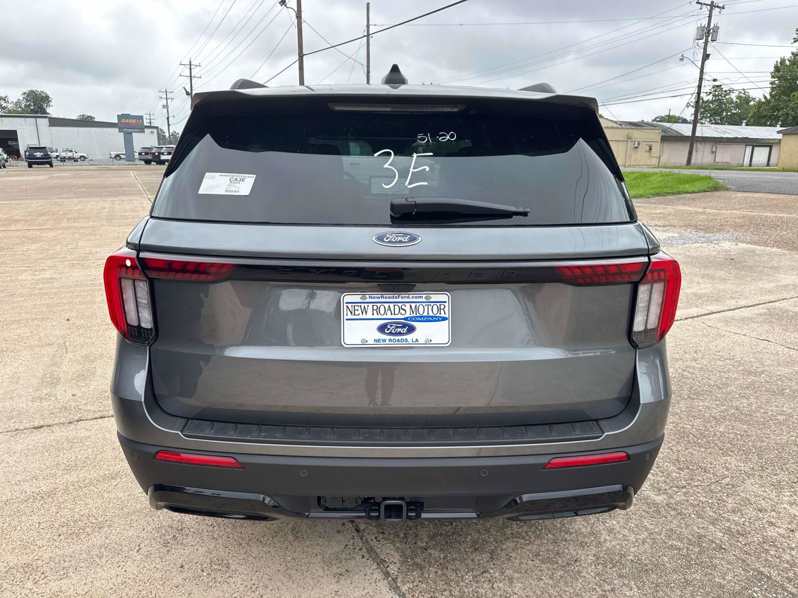 New 2026 Ford Explorer ST-Line RWD image 5