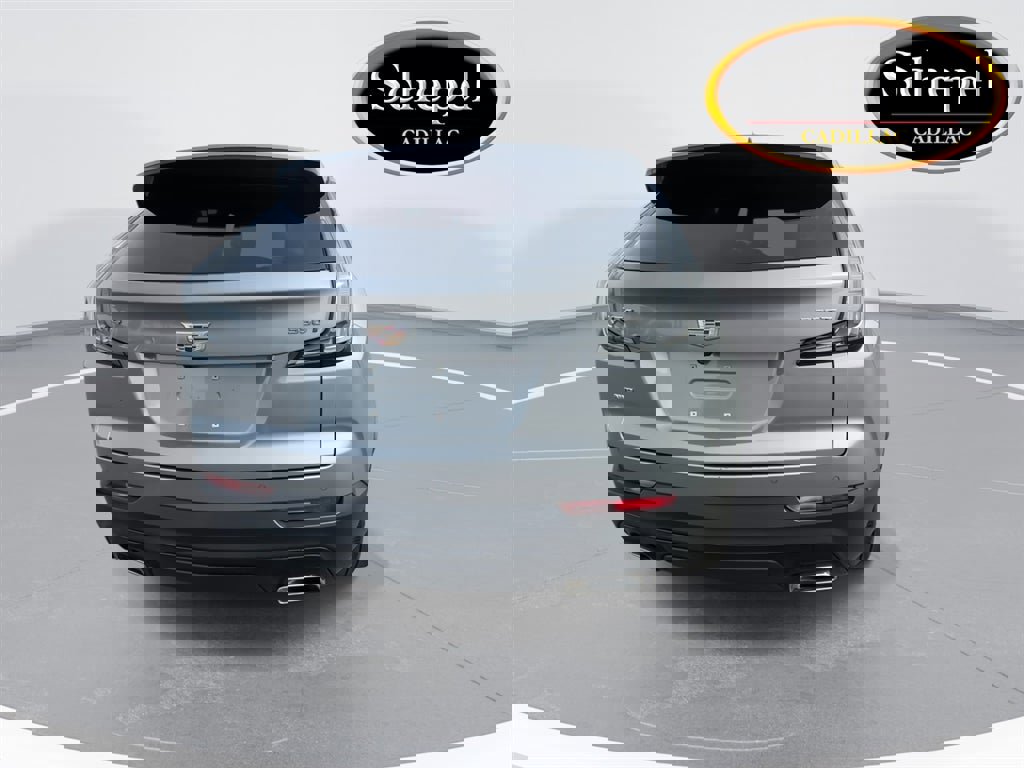 Certified 2023 Cadillac XT4 Sport w/ Cold Weather Package image 7