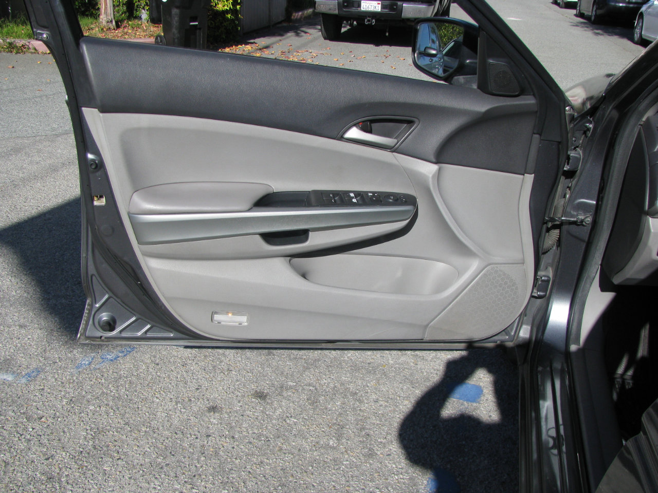 Used 2010 Honda Accord EX image 8