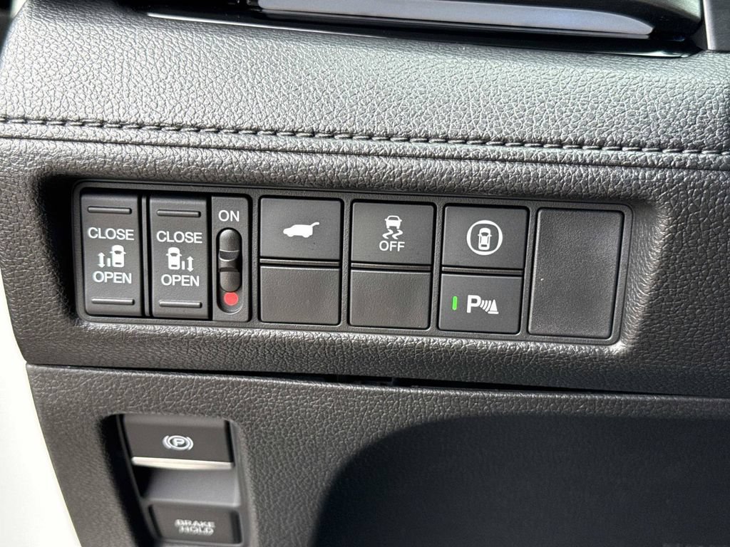 Used 2023 Honda Odyssey Touring image 42