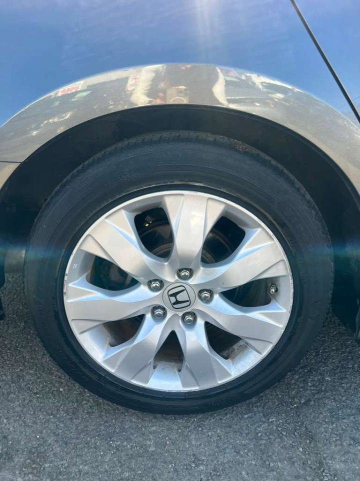 Used 2010 Honda Accord EX-L image 13