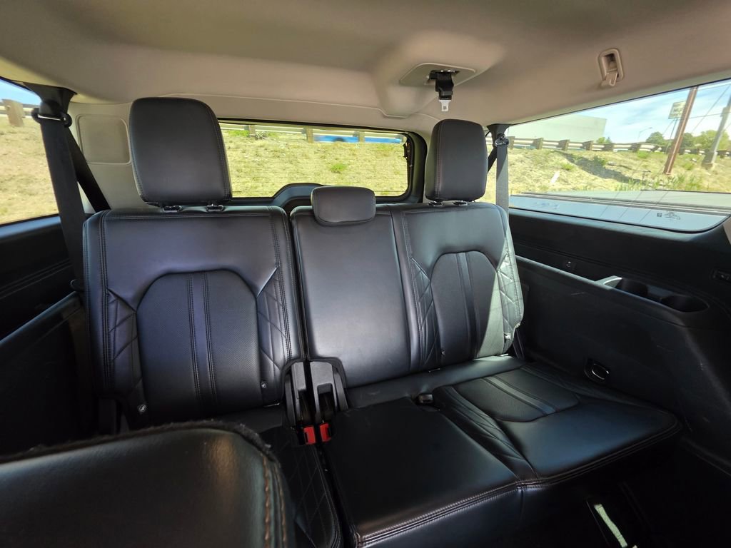 Used 2019 Ford Expedition Max Platinum AWD/4WD image 11