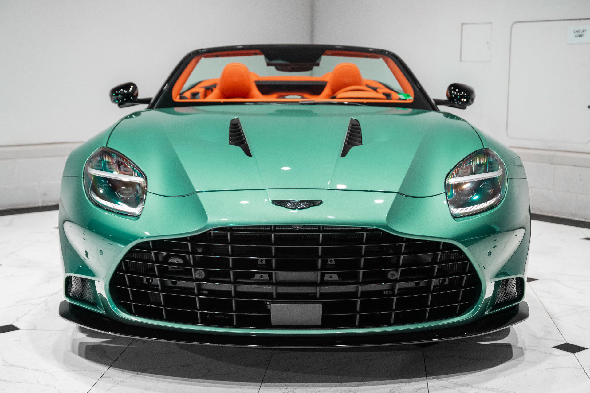 New 2026 Aston Martin Vanquish Convertible image 7