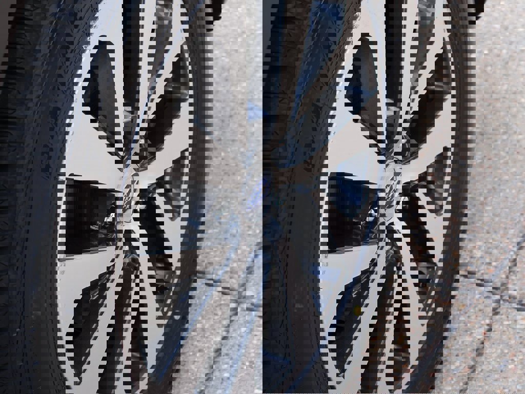 Used 2022 Subaru Outback Premium image 40