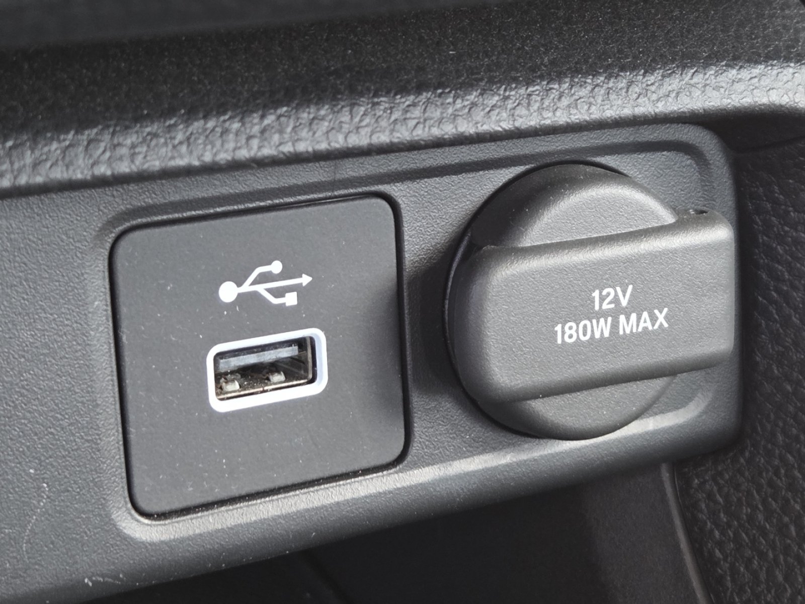 Used 2023 Honda Civic EX-L image 8