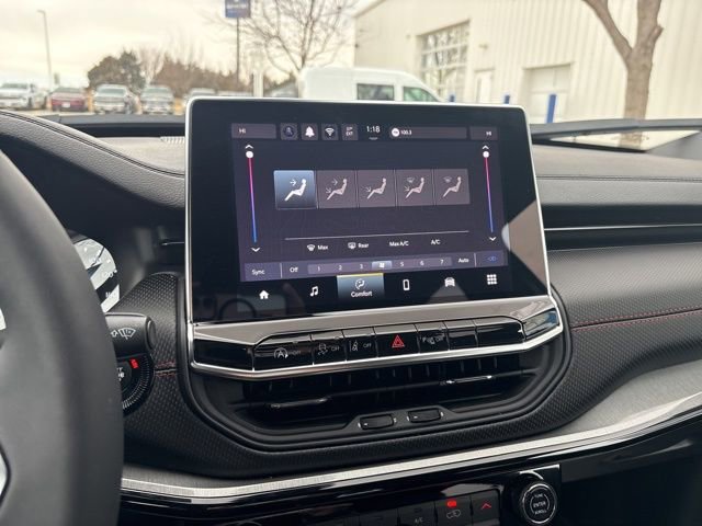 Used 2024 Jeep Compass Trailhawk w/ Sun and Sound Group image 18