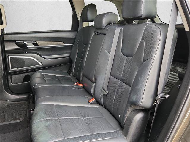 Used 2020 Kia Telluride EX FWD image 19