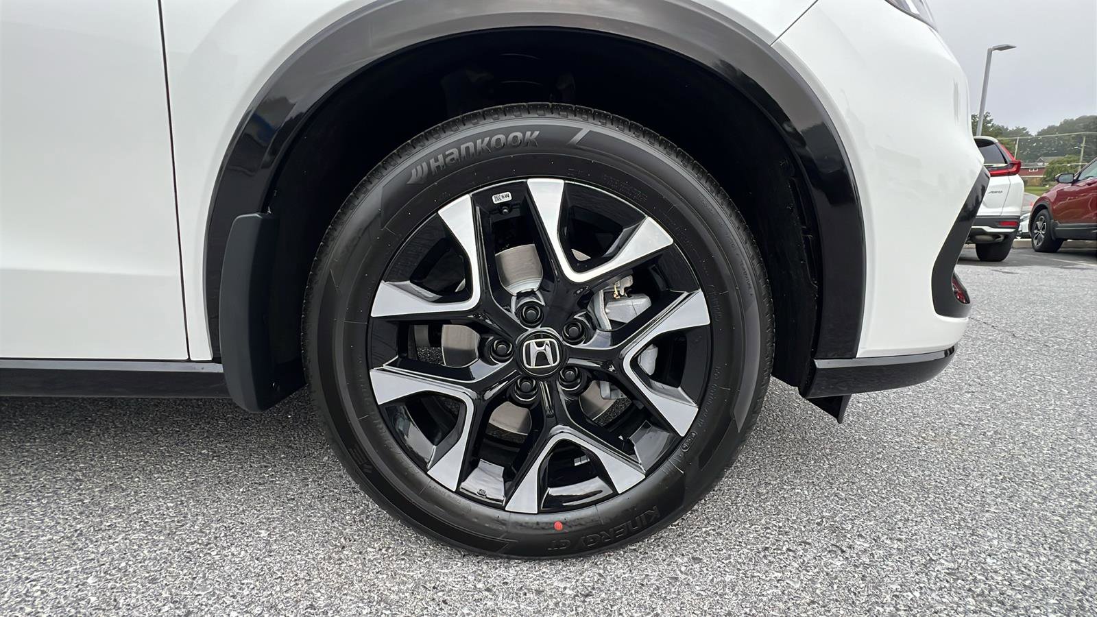 New 2026 Honda HR-V EX-L image 11